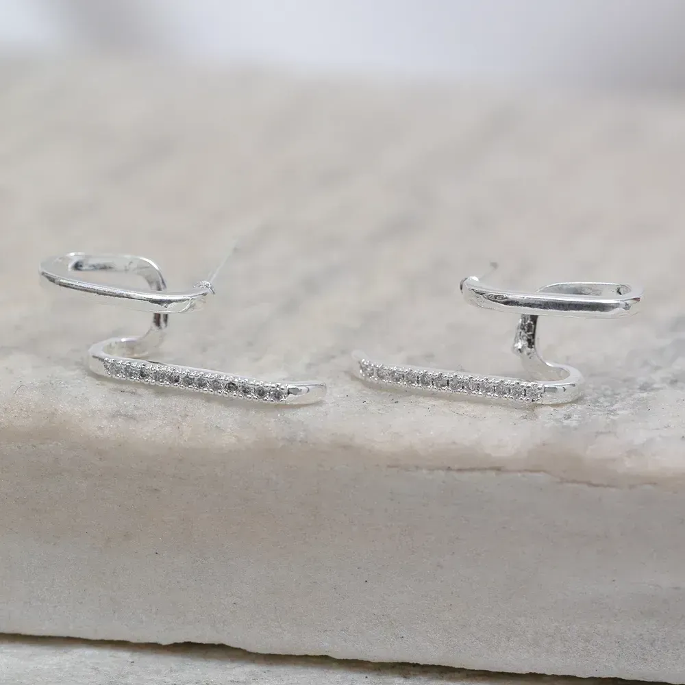 BRINCO EAR CUFF DUPLO FINO COM ZIRCÔNIAS BANHO PRATA