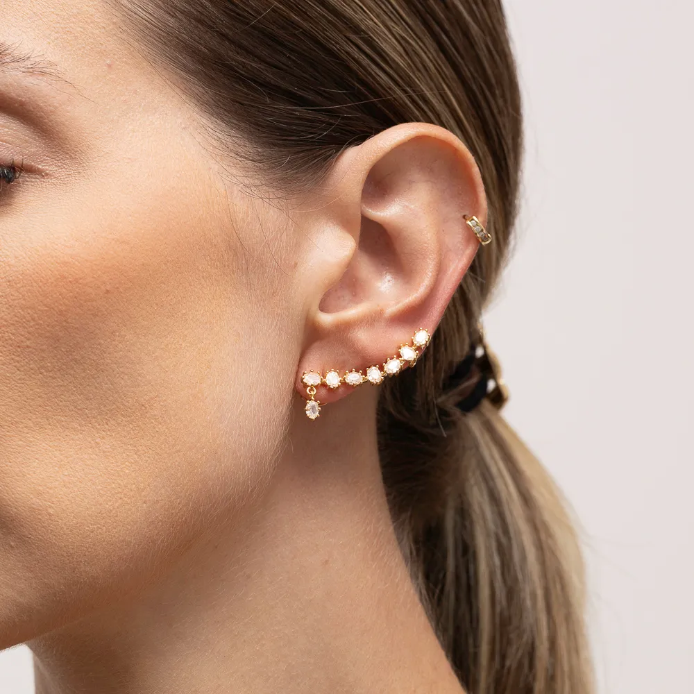 BRINCO EAR CUFF COM ZIRCÔNIAS CRISTAIS BANHO OURO 18K