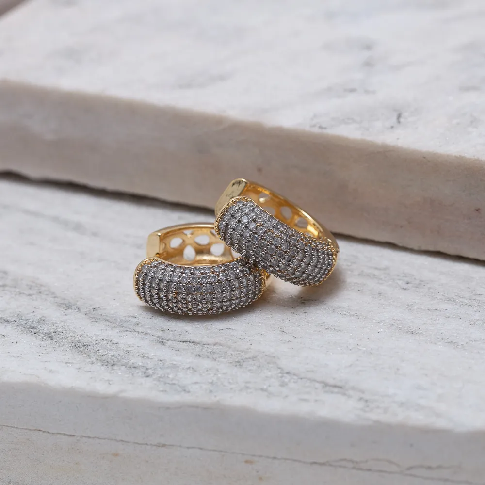 BRINCO ARGOLA G COM CANETA RÓDIO BRANCO BANHO OURO 18K