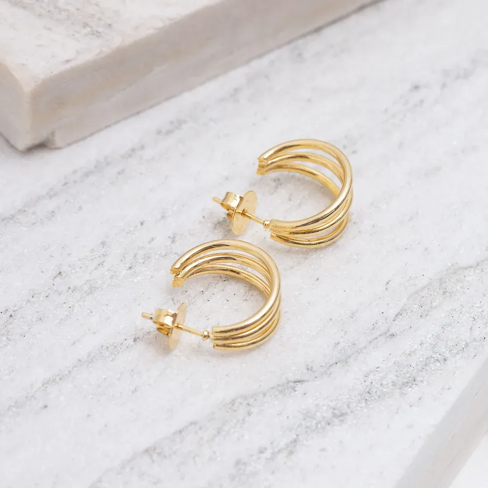 BRINCO ARGOLA TRIPLA LISA BANHO OURO 18K