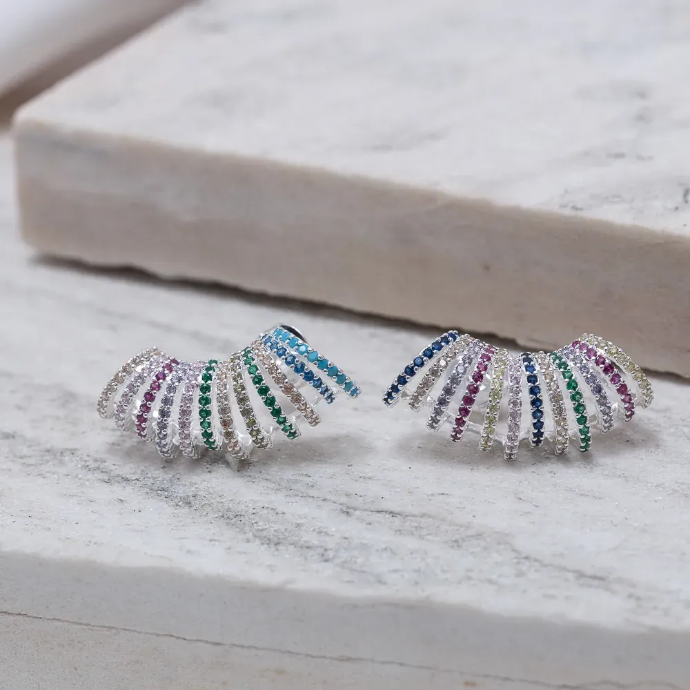 BRINCO EAR CUFF CRAVEJADO COM ZIRCÔNIAS COLORIDAS BANHO PRATA