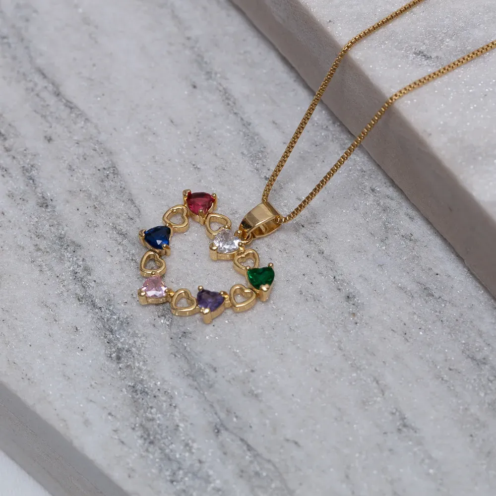 COLAR CORAÇÃO COM ZIRCÔNIAS COLORIDAS BANHO OURO 18K