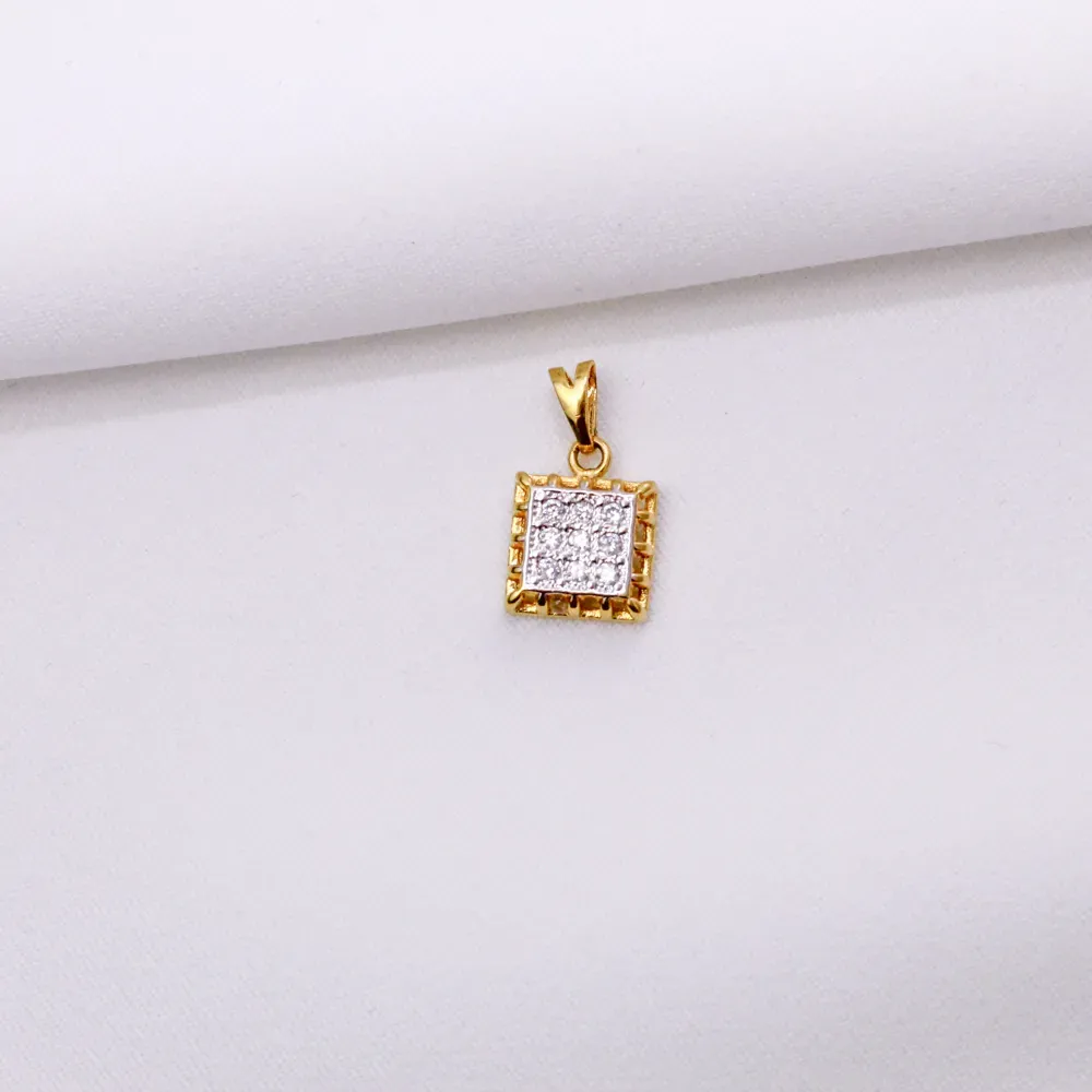 PINGENTE BÁSICO COM RÓDIO BRANCO BANHO OURO 18K