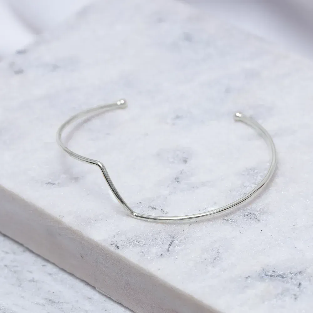 BRACELETE LISO FINO BANHO PRATA