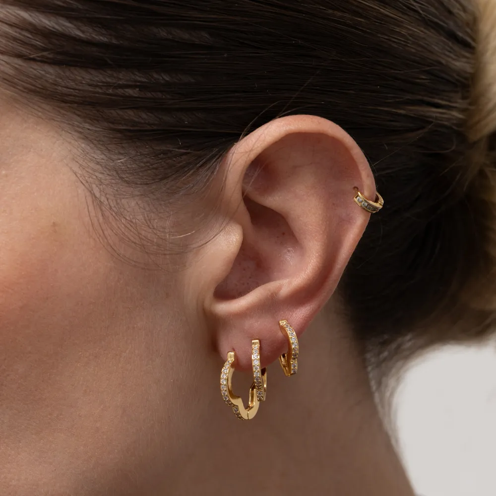BRINCO ARGOLA P VIRGINIA CRAVEJADA BANHO OURO 18K