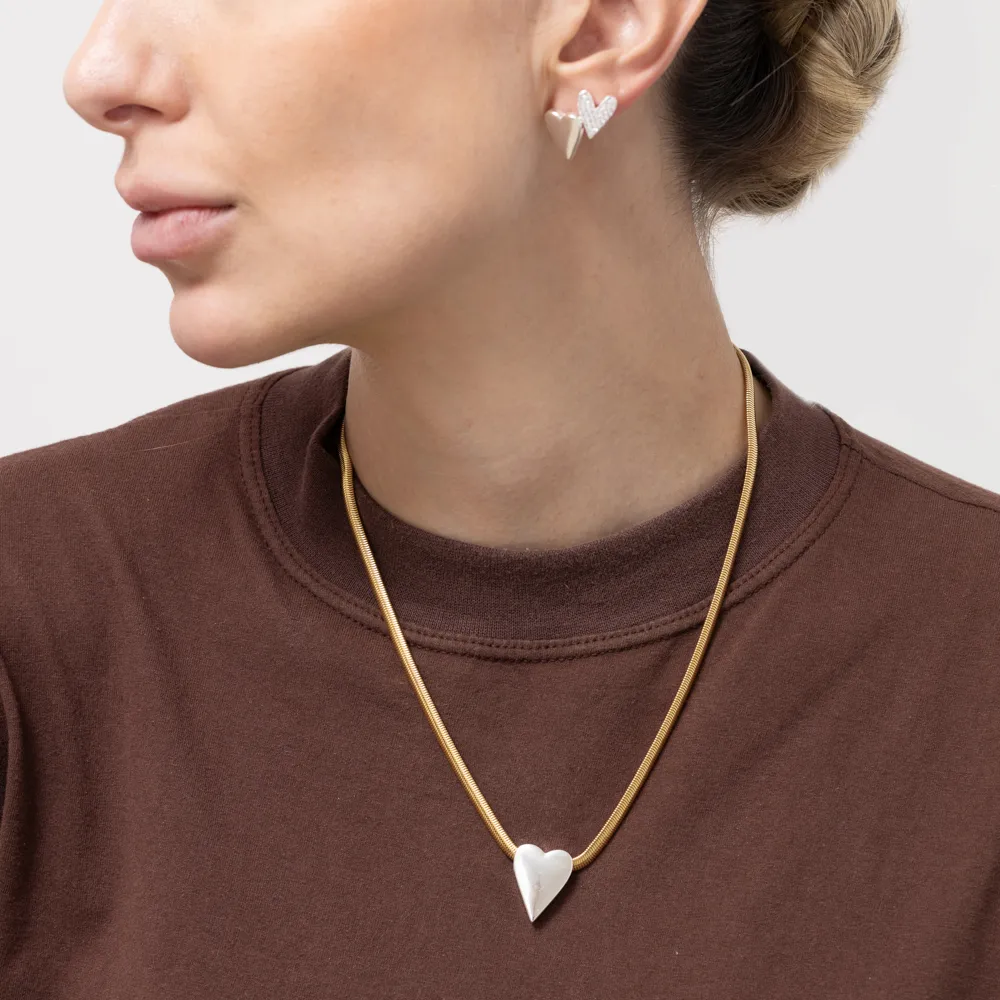 CONJUNTO MALHA ALEMÃ COM CORAÇÃO PRATA BANHO OURO 18K