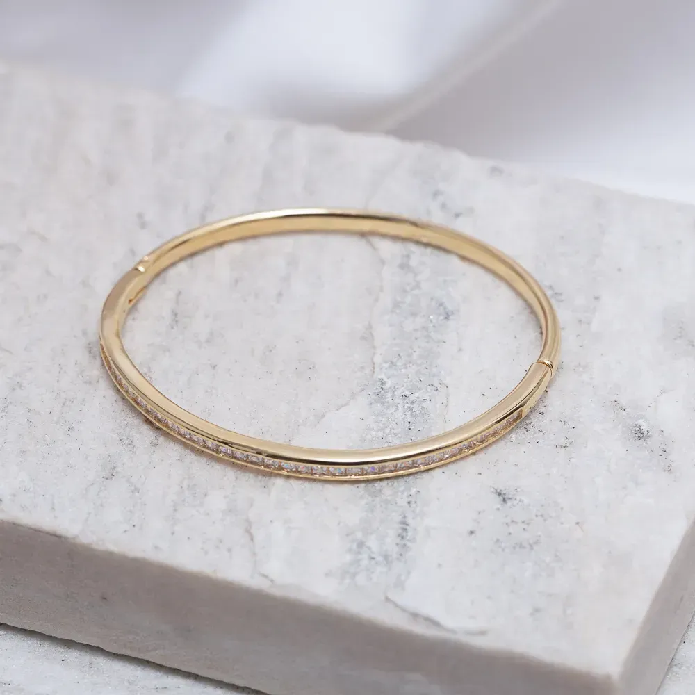 BRACELETE FINO COM ZIRCÔNIA BANHO OURO 18K