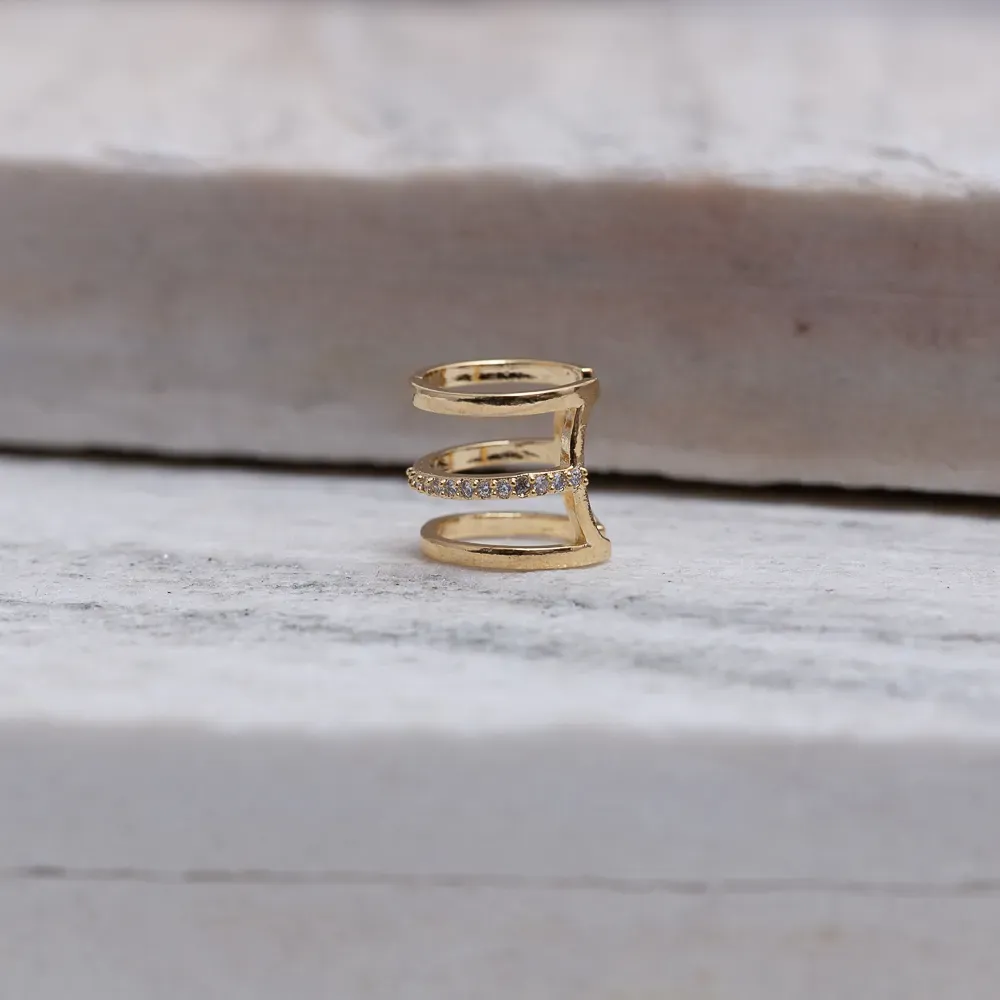 BRINCO FAKE TRIPLO FINO COM ZIRCÔNIAS BANHO OURO 18K
