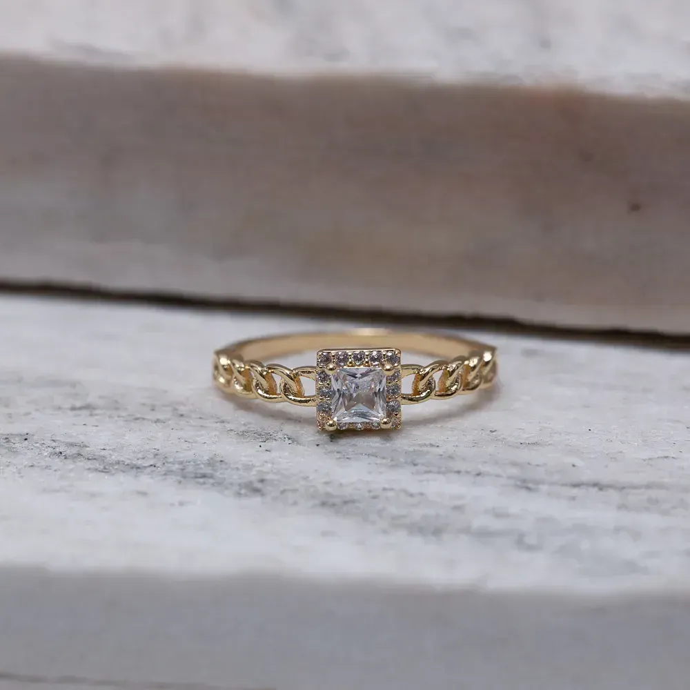 ANEL ELO CORRENTE COM PONTO DE LUZ QUADRADO BANHO OURO 18K
