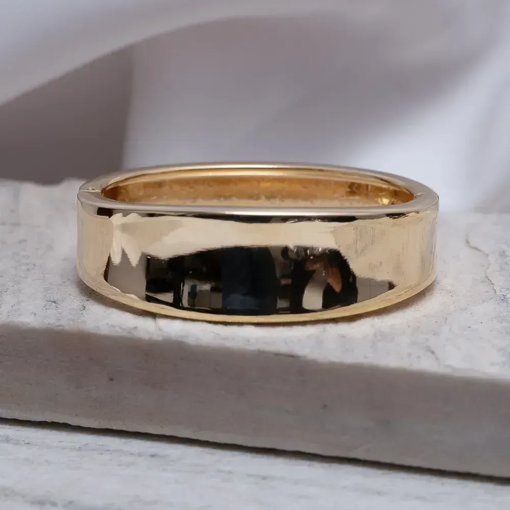 BRACELETE LARGO LISO BANHO OURO 18K