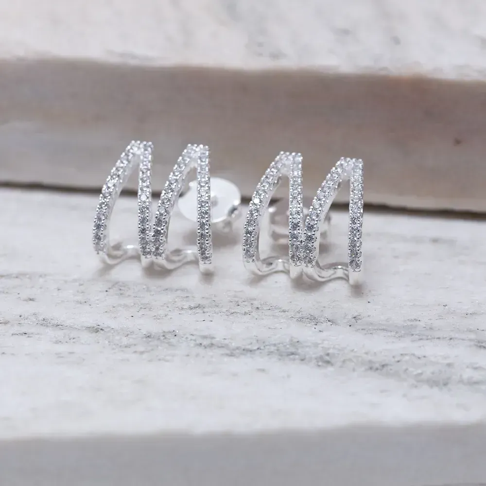 BRINCO EAR CUFF DUPLO CRAVEJADO BANHO PRATA
