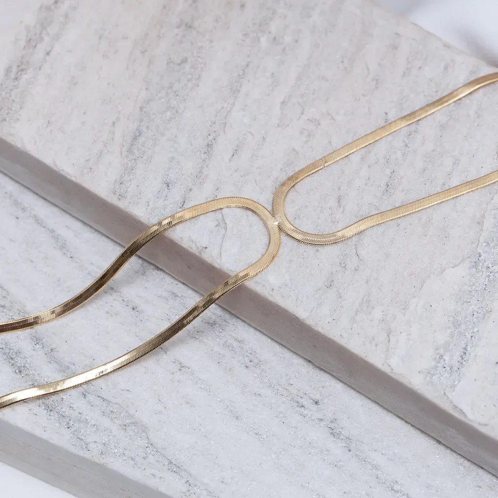 CHOKER FITA ESPELHADA 3MM BANHO OURO 18K