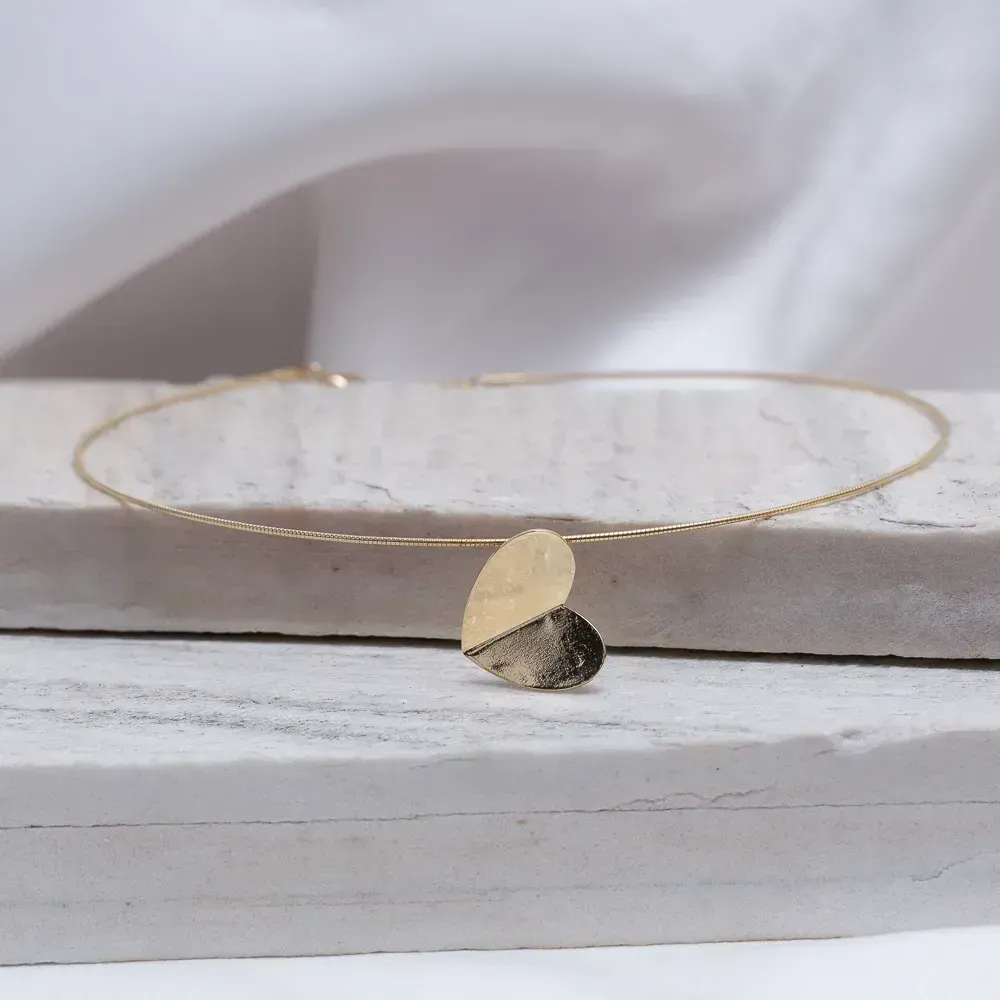 COLAR ARO CORAÇÃO LISO BANHO OURO 18K