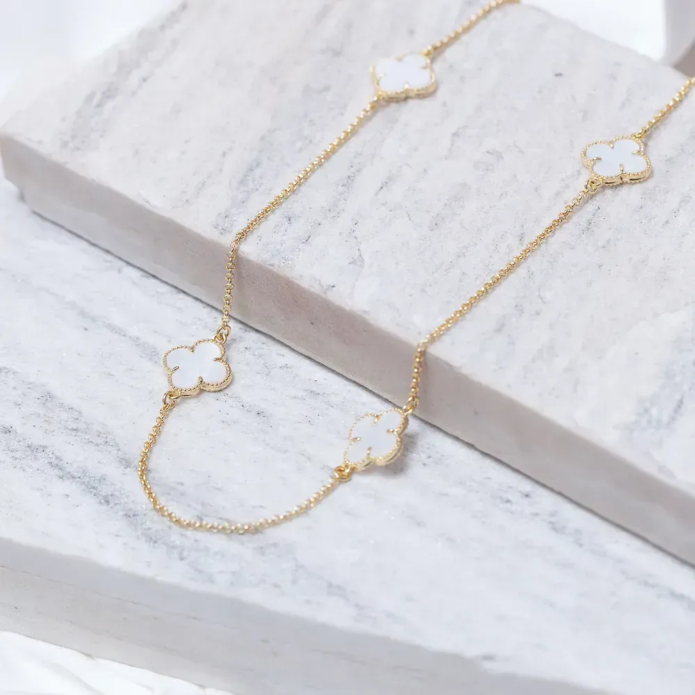 COLAR LONGO VIRGINIA BRANCO PEROLIZADO BANHO OURO 18K