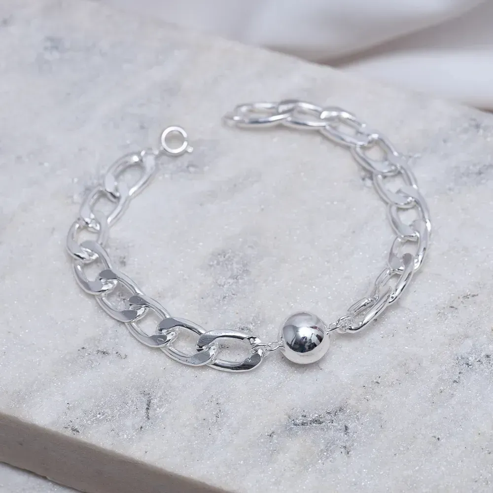 PULSEIRA ELOS GRUMET COM BOLA BANHO PRATA