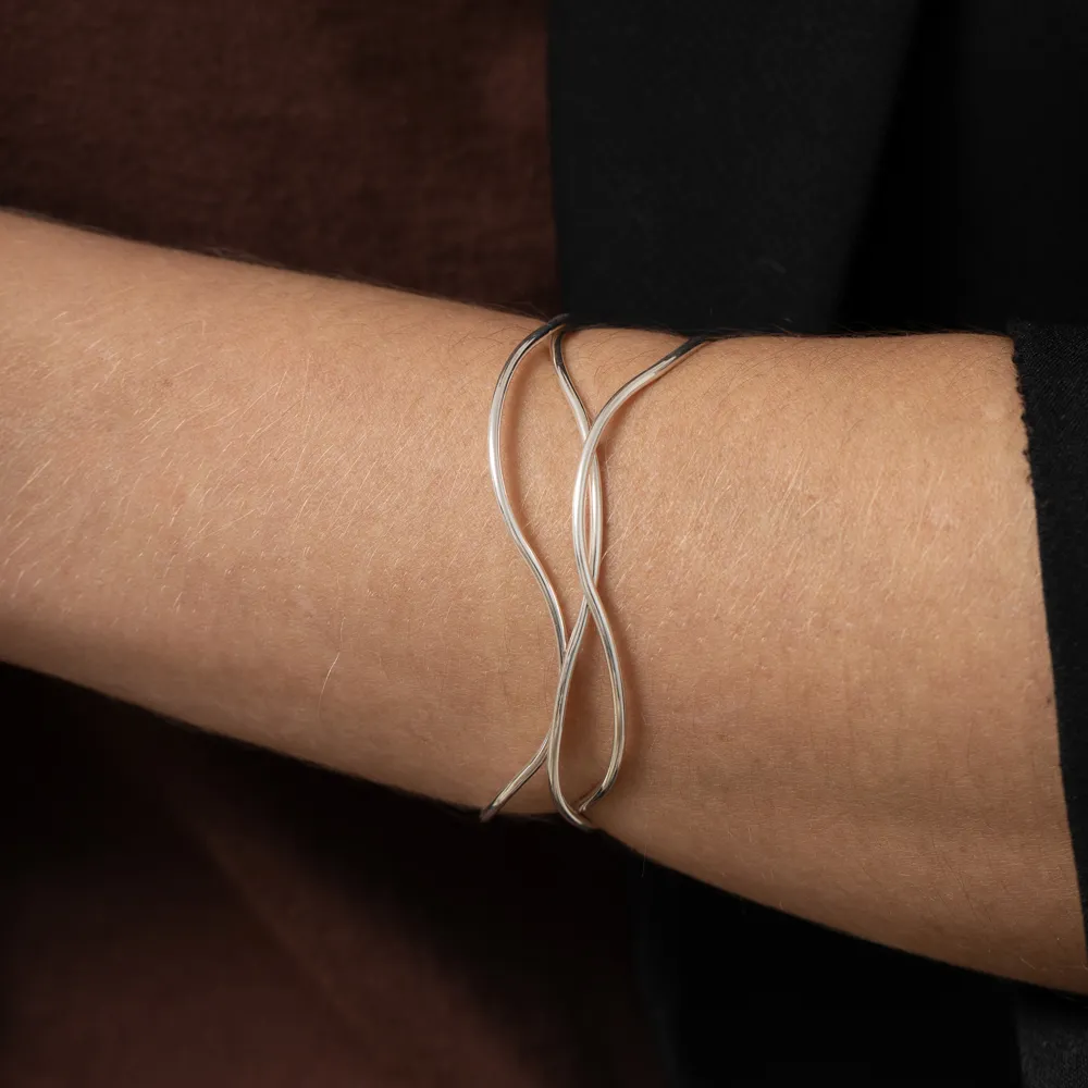 BRACELETE ORGÂNICO ARAMADO BANHO PRATA