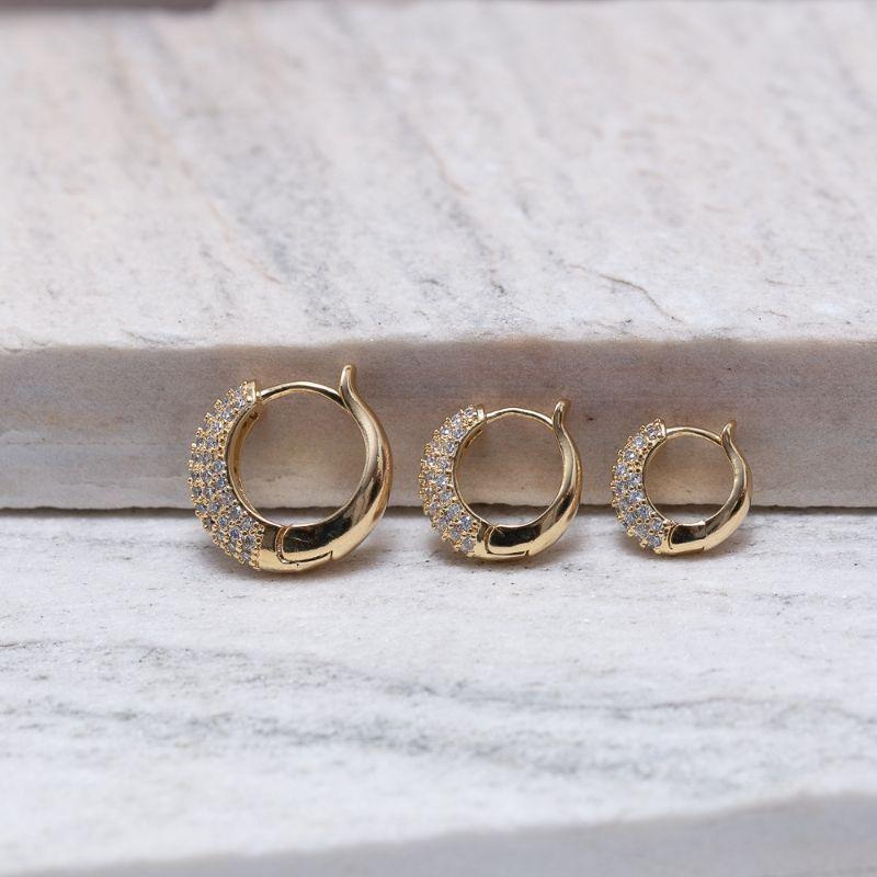 BRINCO ARGOLA SEMI HARPA M CRAVEJADA BANHO OURO 18K