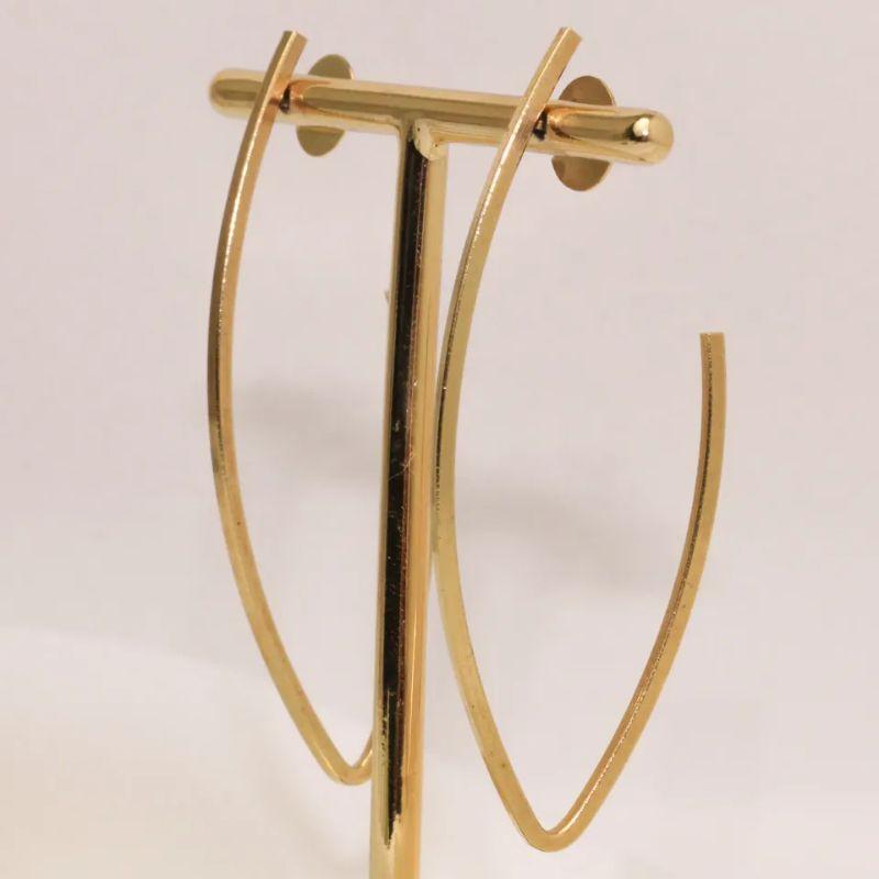 BRINCO ARGOLA OVAL MINIMALISTA BANHO OURO 18K