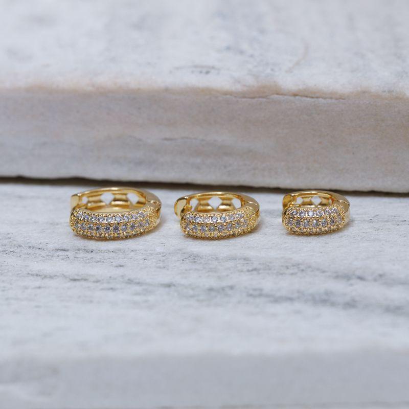 BRINCO ARGOLA TRADICIONAL P CRAVEJADA BANHO OURO 18K