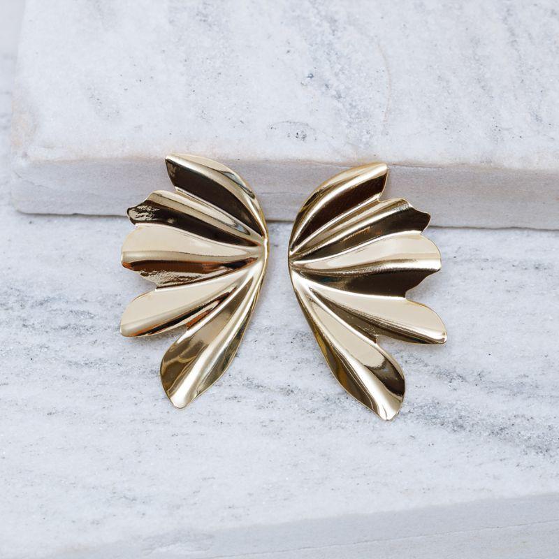 BRINCO FLOR DE CÁSPIA BANHO OURO 18K