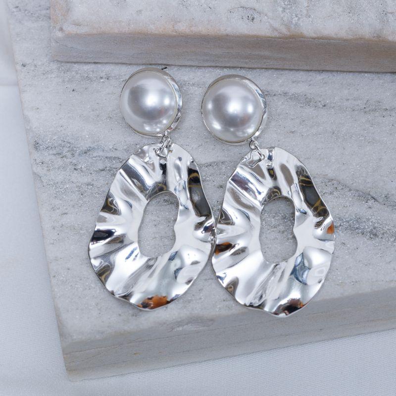 BRINCO FLOR DE GARDÊNIA BANHO PRATA