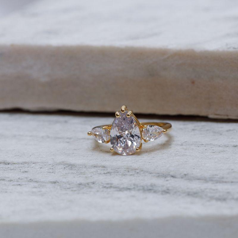 ANEL FORMATURA GOTA CRISTAL BANHO OURO 18K