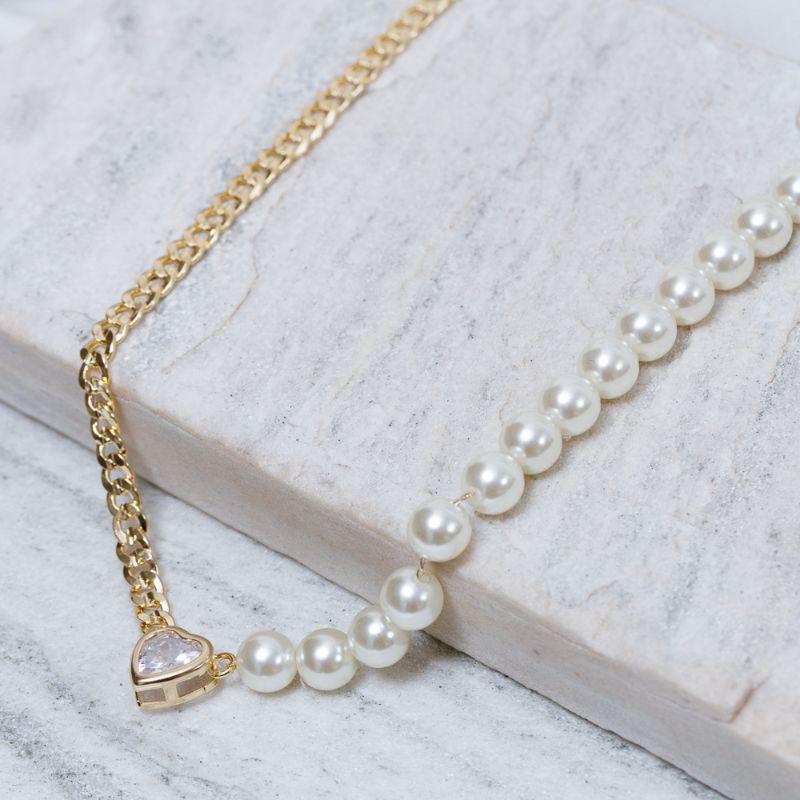 COLAR ELOS GRUMET E PÉROLAS COM CORAÇÃO CRISTAL BANHO OURO 18K