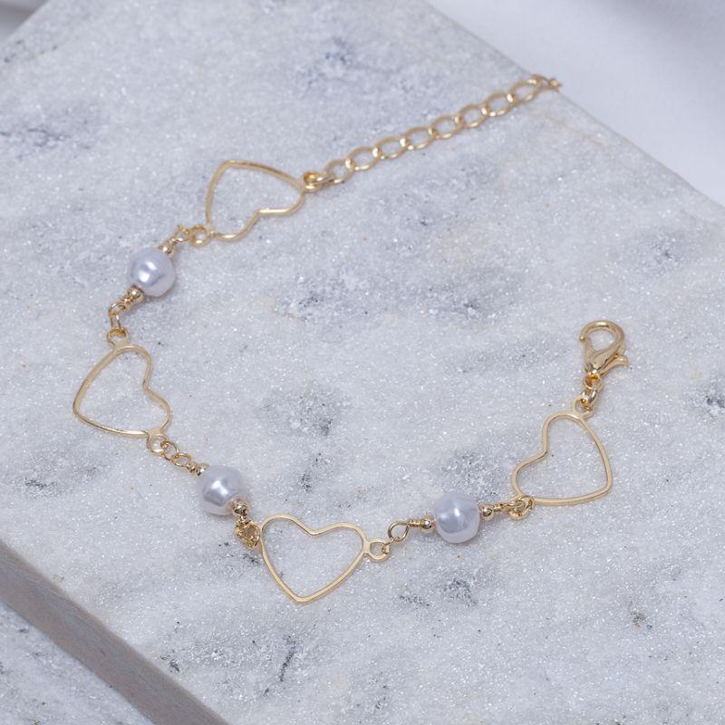 PULSEIRA CORAÇÕES VAZADOS E PÉROLAS BANHO OURO 18K