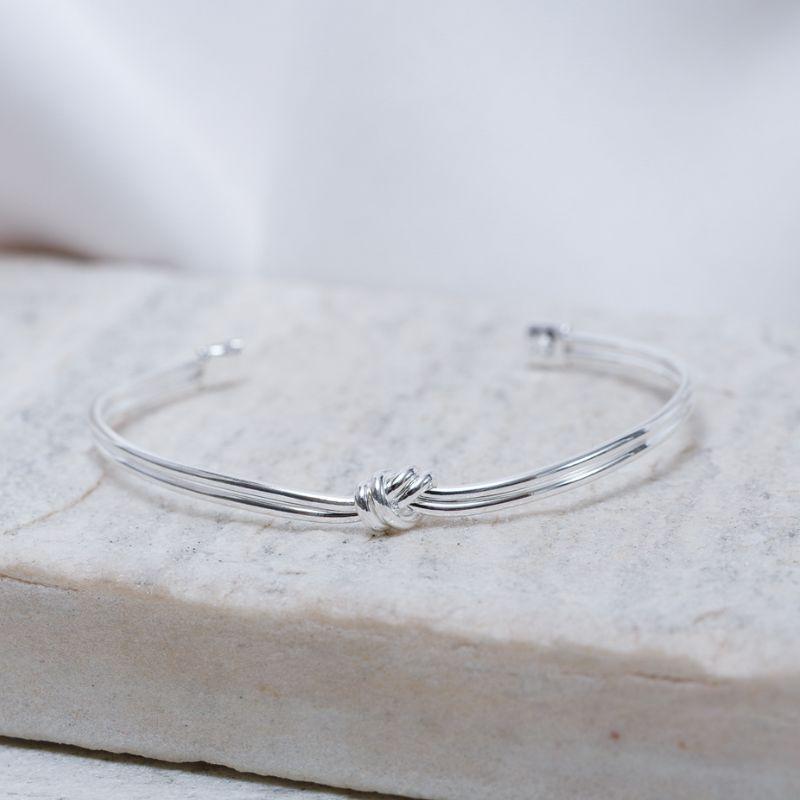 BRACELETE NÓZINHO P BANHO PRATA