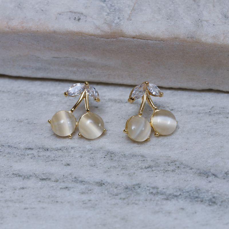 BRINCO CHERRY COM MADRE PÉROLA BANHO OURO 18K