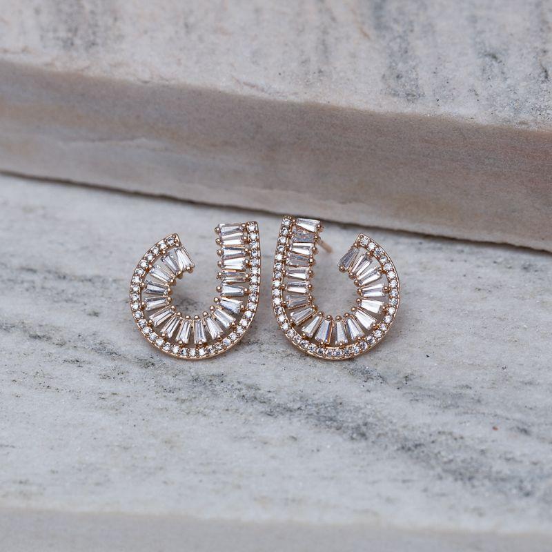 BRINCO COM ZIRCÔNIAS NAVETE CRISTAIS BANHO ROSÉ