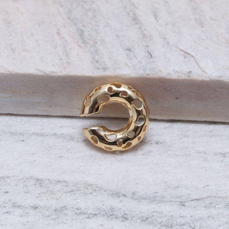 BRINCO FAKE ARGOLA VAZADO BANHO OURO 18K