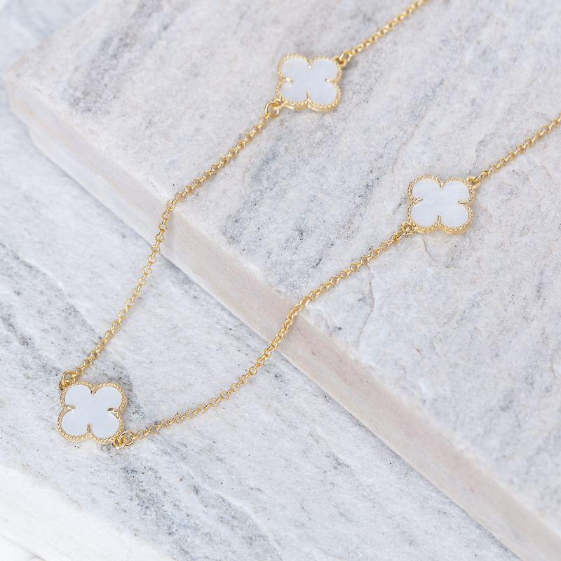 CHOKER VIRGINIA MARFIM BANHO OURO 18K