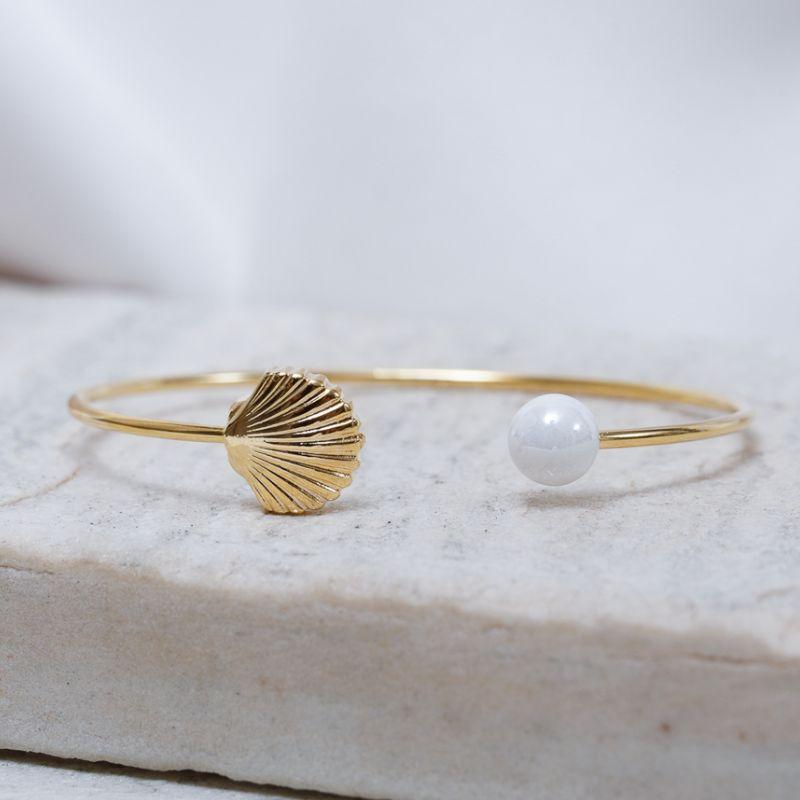 BRACELETE CONCHA COM PÉROLA BANHO OURO 18K