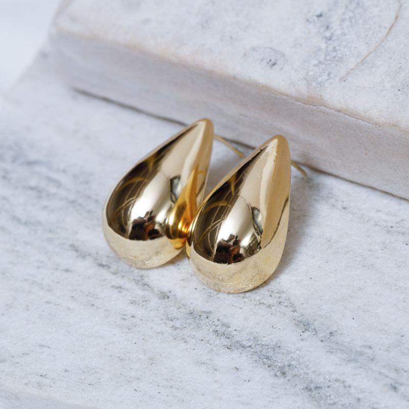 BRINCO GOTA MÉDIA ABAULADA BANHO OURO 18K