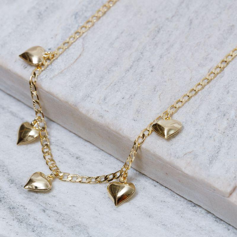 CHOKER ELOS GRUMET COM CORAÇÕES BANHO OURO 18K