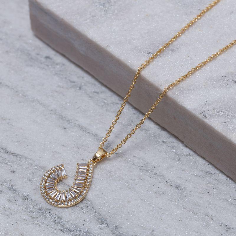 COLAR COM ZIRCÔNIAS NAVETE CRISTAIS BANHO OURO 18K