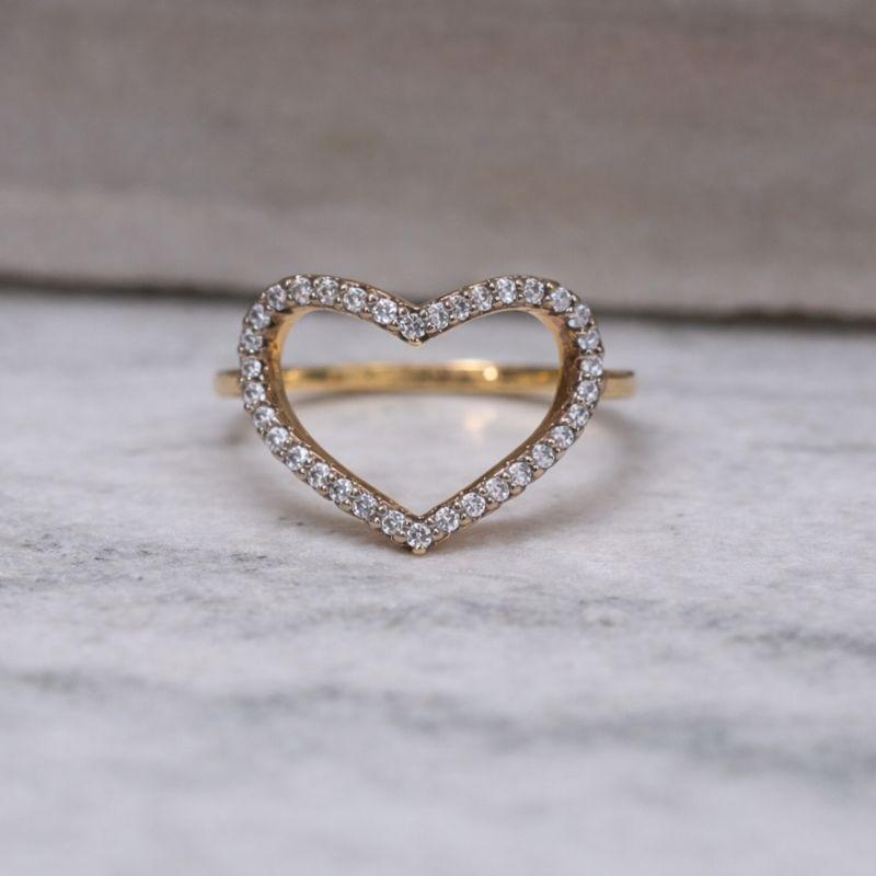 ANEL CORAÇÃO VAZADO ZIRCÔNIA CRISTAL