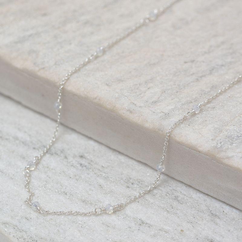 COLAR LONGO COM ZIRCÔNIAS CRISTAIS BANHO PRATA