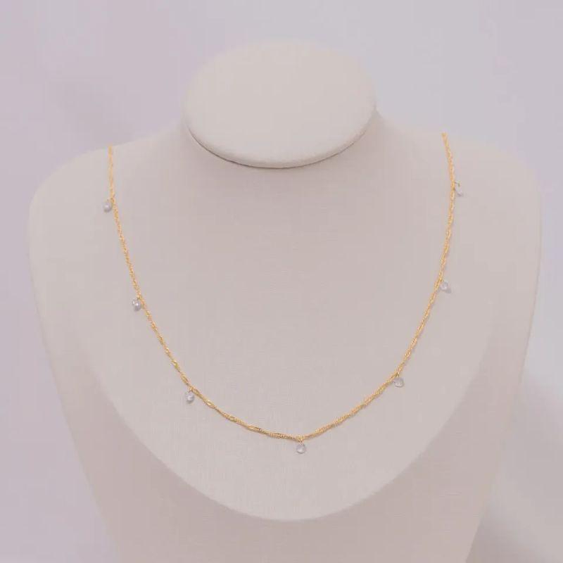 COLAR LONGO SINGAPURA COM CRISTAIS BANHO OURO 18K