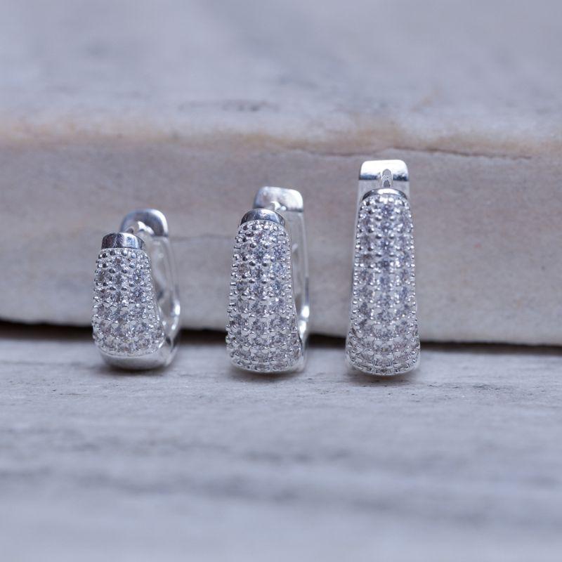 BRINCO ARGOLA OVAL G CRAVEJADA BANHO PRATA