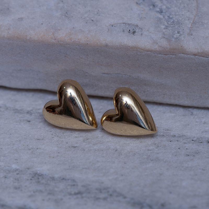 BRINCO CORAÇÃO LISO ABAULADO BANHO OURO 18K