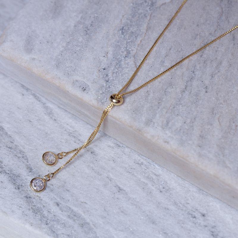 COLAR GRAVATINHA COM PONTOS DE LUZ CRISTAIS BANHO OURO 18K