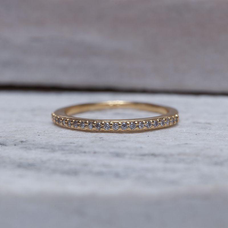 ANEL APARADOR ÚNICO FINO CRAVEJADO BANHO OURO 18K