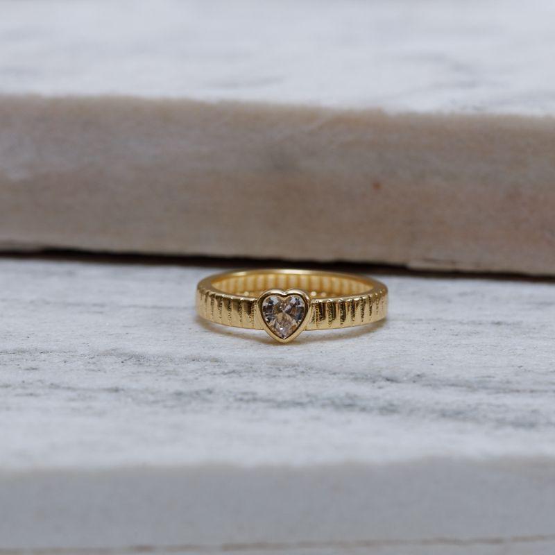 ANEL CARACOL COM CORAÇÃO CRISTAL BANHO OURO 18K