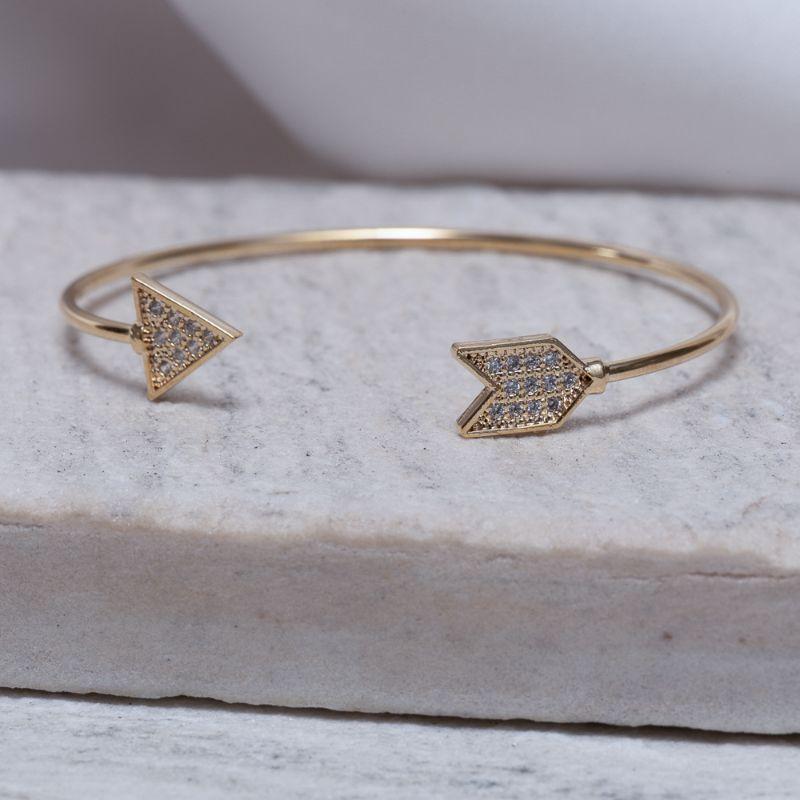BRACELETE FLECHA CRAVEJADA BANHO OURO 18K