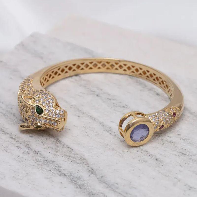 BRACELETE TIGRE COM ZIRCÔNIAS E PEDRA LILÁS BANHO OURO 18K