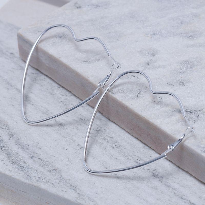 BRINCO ARGOLA M CORAÇÃO BANHO PRATA