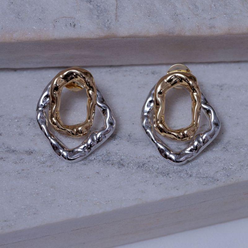 BRINCO ORGÂNICO MONTAGEM COM RÓDIO BRANCO BANHO OURO 18K