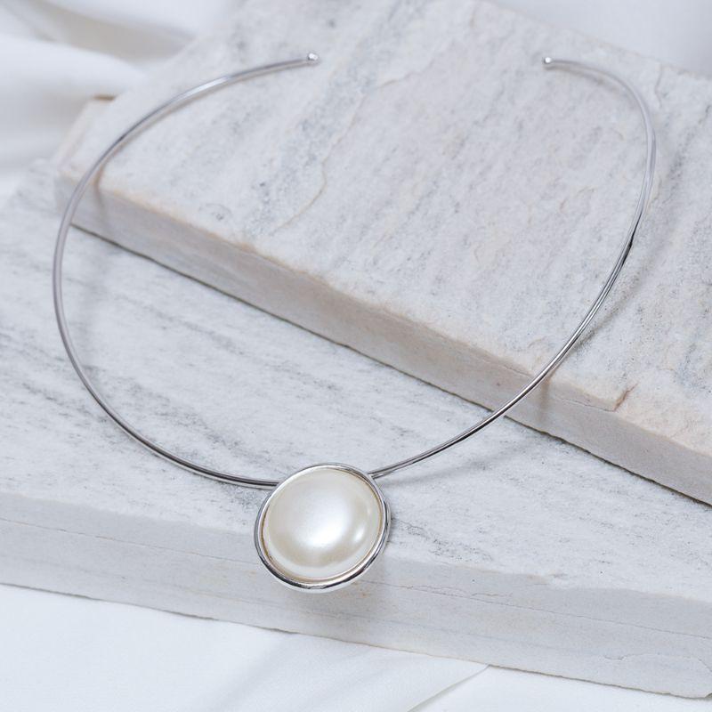 COLAR ARO FLOR DE CRAVINA BANHO PRATA